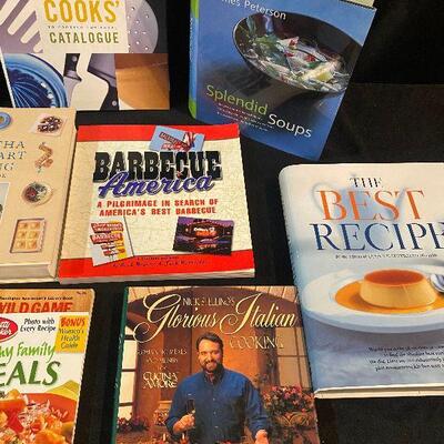 Lot 86 - Cookbooks