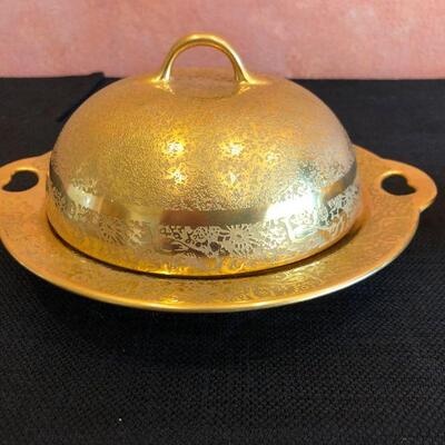 Hutschenreuther Selb Royal Bavaria Porcelain China 22K Gold Painted