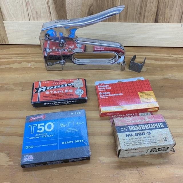 Arrow Staple Gun & Staples B