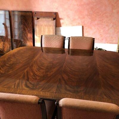 Beautiful Drexel Heirloom by Heritage High Gloss Wood Large Dining Table with Extensions