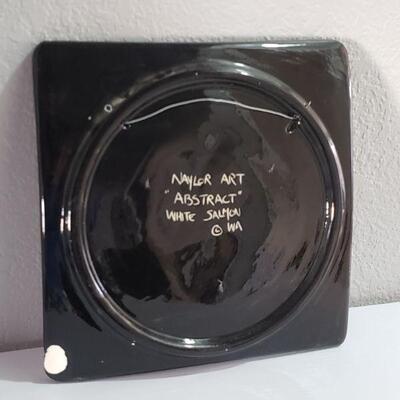 Lot 98: Naylor Art Hanging Plate 'Abstract' White Salmon, WA 