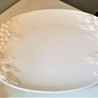 Lot #34 2 Pieces of Signature (Japan) dinner ware - bowl and platter