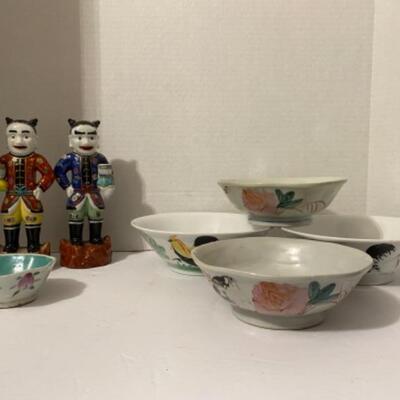 B - 482   Pair of Chinese Figurines and Bowls 