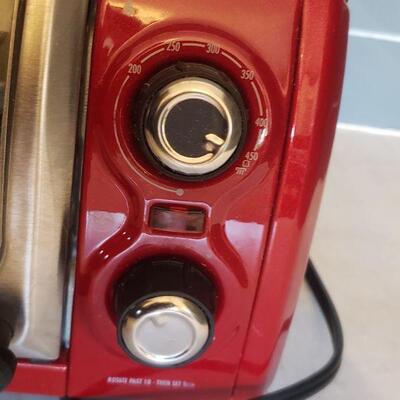Lot 150: Hamilton Beach Easy Reach Toaster Oven