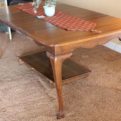 Lot 3 Solid Wood Table w/ 3 Leafs