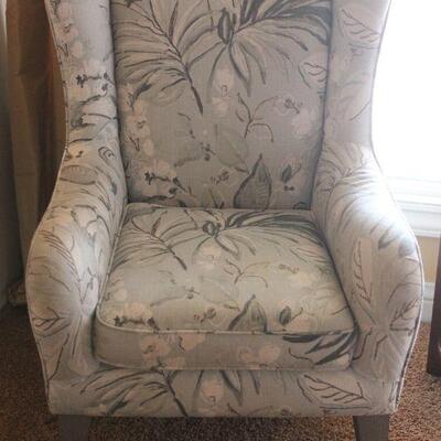 Lot 5 Wingback DÃ©cor Chair