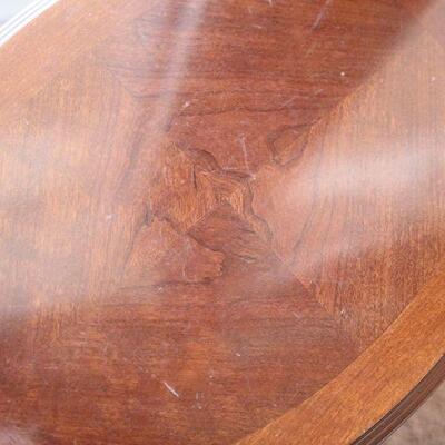 Lot 6 Small Solid Wood Side Table