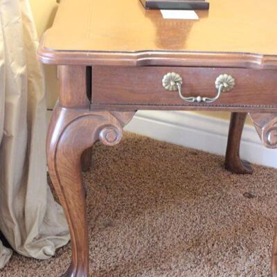 Lot 9 Inlay 'Bernhardt' Side Table