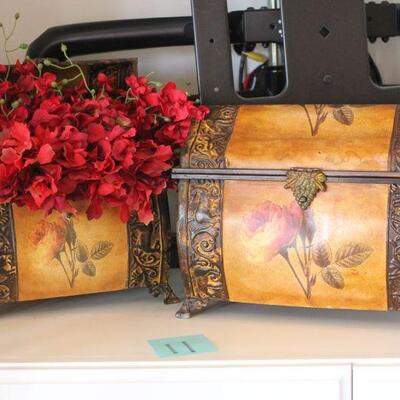 Lot 11 Set of 2 Metal Rose Storage Tins