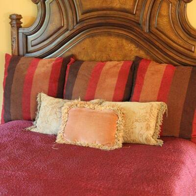 Lot 32 Ornate Queen Bed Frame & Beautyrest Mattress