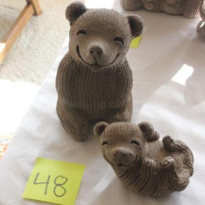 Lot 48 Margaret Hudson Md./Sm. Bears