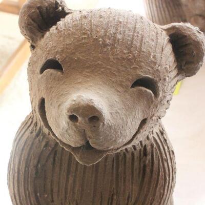 Lot 48 Margaret Hudson Md./Sm. Bears