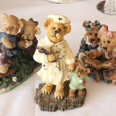 Lot 59 Set of 3 Bear Décor Boyds & More