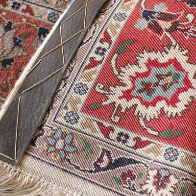 Lot 68 6'x5' Blue/Red/Cream Rug