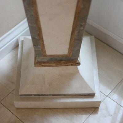 Lot 72 Ex. Lrg. Plant Stand w/ Urn (2pcs)