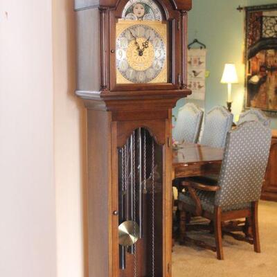 Lot 75 Seth Thomas Grandfather Clock (works beautifully)