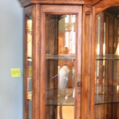 Lot 89 Lighted Display Hutch w/ Storage