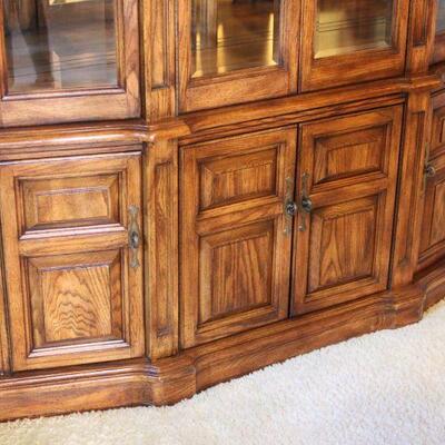 Lot 89 Lighted Display Hutch w/ Storage