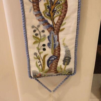 Lot 101 Handmade Wall Tapestry