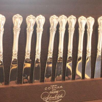 Lot 107 Sterling Old Master 'Towle' Silverware 62 pc Set