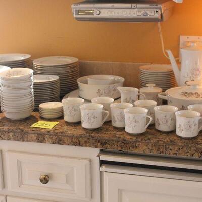 Lot 125 122pc Johann Haviland Bavaria Germany China Set