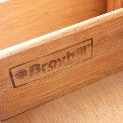 Lot 128 Broyhill Solid Wood Trunk/Storage Bench