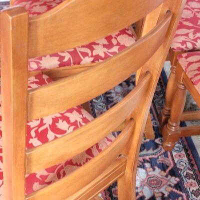 Lot 133 Set of 6 Dining Chairs