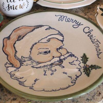 Lot 135 Christmas Serving Pieces