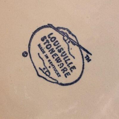 Lot 135 Christmas Serving Pieces