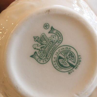 Lot 140 Collectible Porcelain Pieces