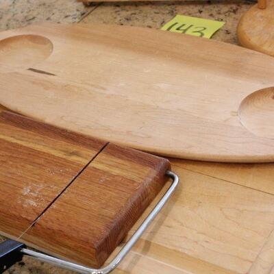 Lot 143 Wood Kitchen Items