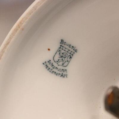 Lot 152 Collectible Floral England/Germany Pieces