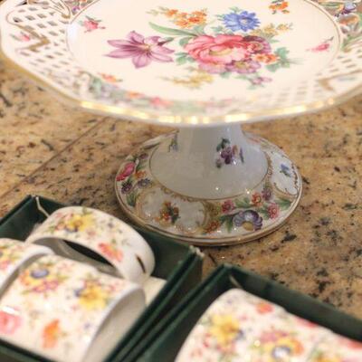 Lot 152 Collectible Floral England/Germany Pieces