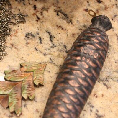 Lot 154 Germany Cuckoo Clock (needs repair, has all pieces)