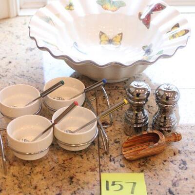 Lot 157 Butterfly/Colorful Serving Pieces