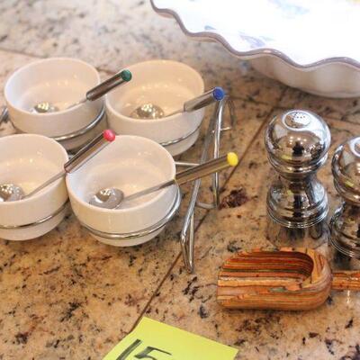 Lot 157 Butterfly/Colorful Serving Pieces