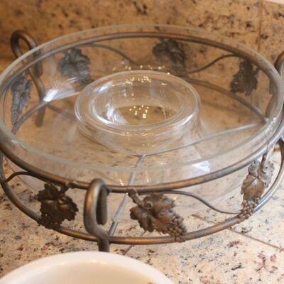 Lot 158 Grape Leaf Serving Pieces