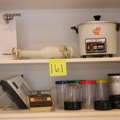 Lot 161 Small Kitchen Appliances, Magic Bullet