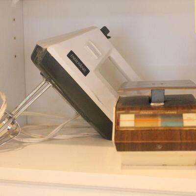 Lot 161 Small Kitchen Appliances, Magic Bullet