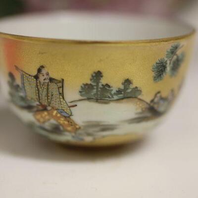 Lot 179 XL Heavy Brass Oriental Décor Bowl