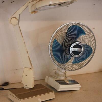 Lot 181 Fan & Lighted Magnified Lamp