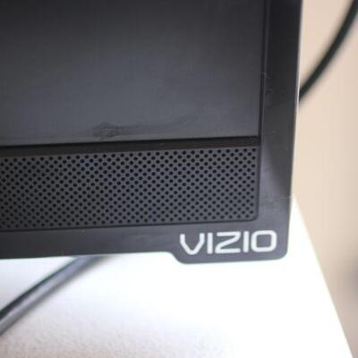 Lot 189 Small Kitchen Vizio TV w/ Remote