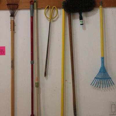 Lot 195 Wall of Yard & House Tools