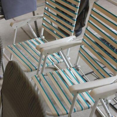 Lot 201 5 Outdoor Folding Chairs
