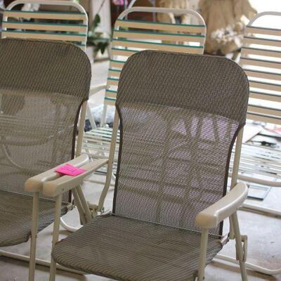 Lot 201 5 Outdoor Folding Chairs