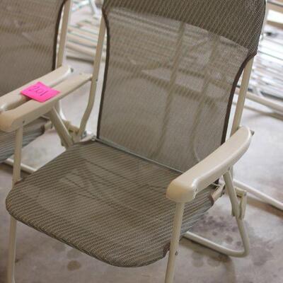 Lot 201 5 Outdoor Folding Chairs