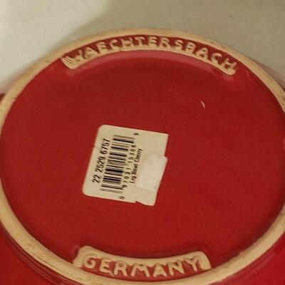 Lot 167: Large Red Bowl & Covered Casserole Dish