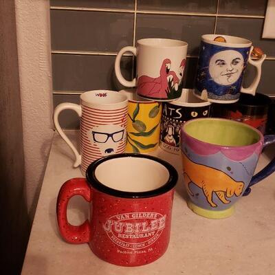 LOT 182: Coffee Cup lot
