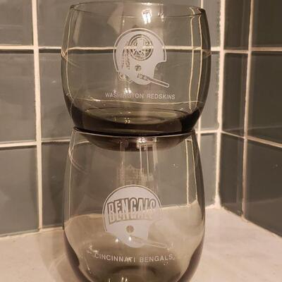 Lot 186: (2) NFL Collector's Glasses