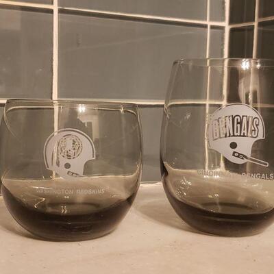Lot 186: (2) NFL Collector's Glasses